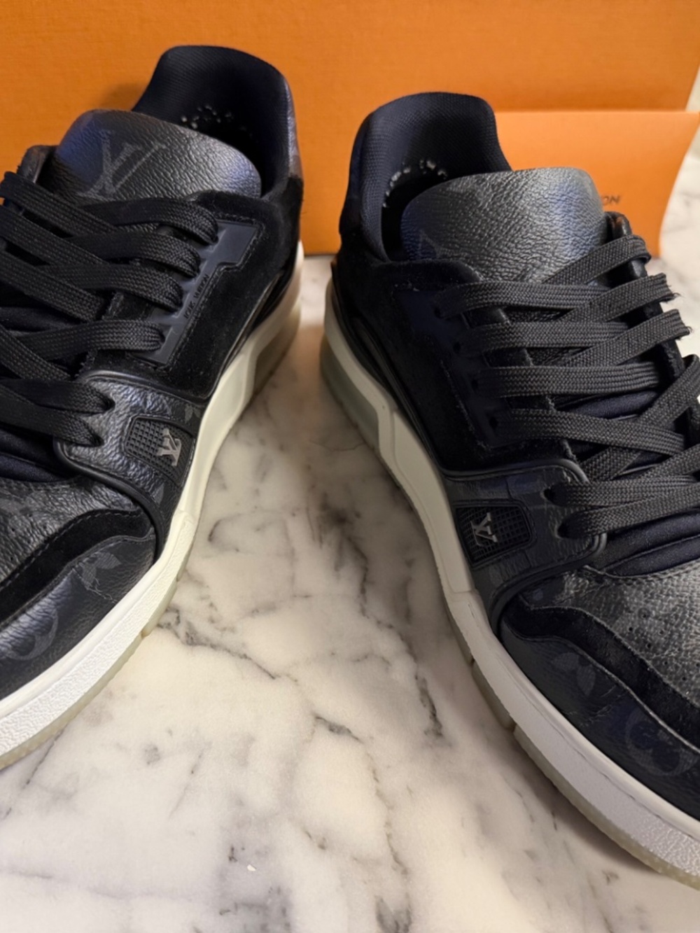 Louis Vuitton Trainer Sneakers - Picture 4 of 11